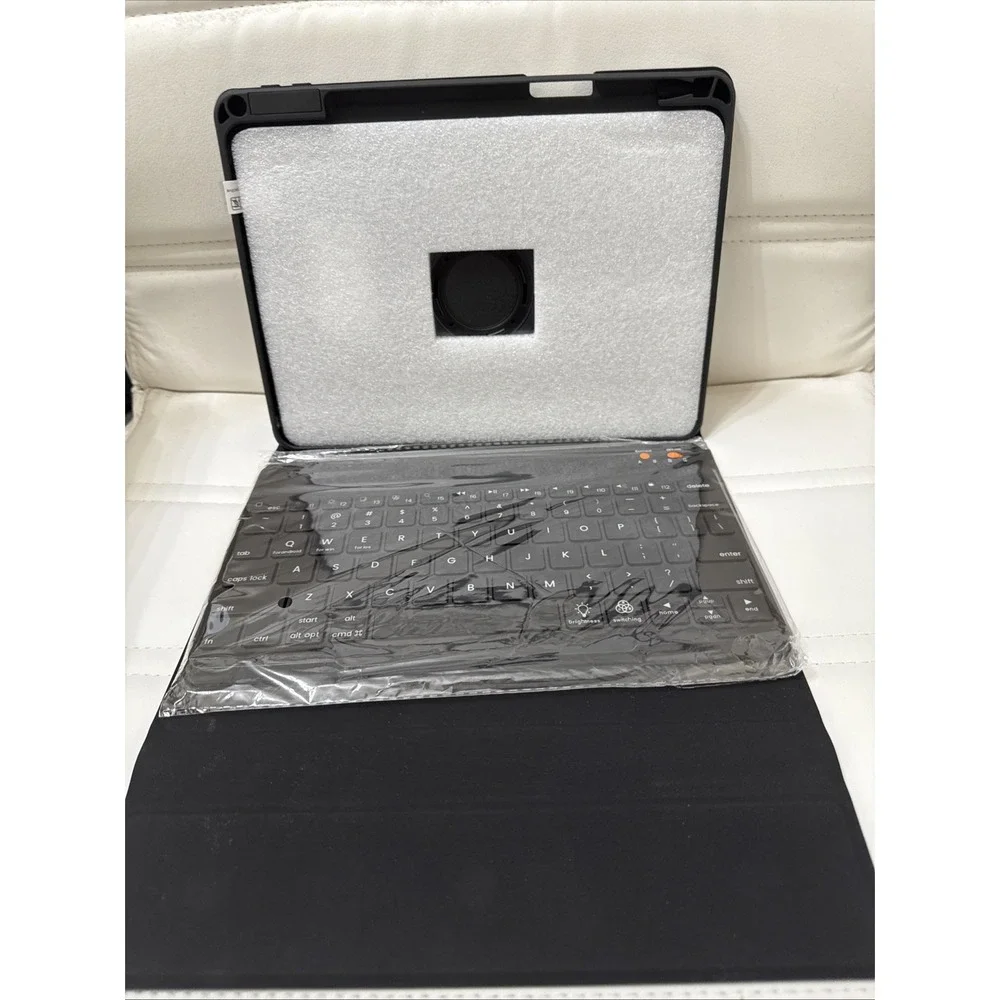 Wireless Keyboard Case‎